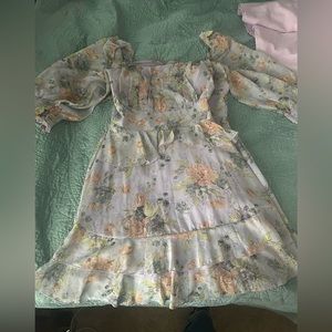 Bubble sleeve floral lavender dress